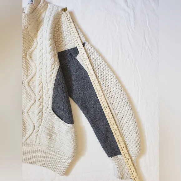 Irish Handknit Pure Wool Accento Crewneck Aran Sweater White/Black Size L - Picture 2 of 6